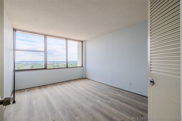 410 W 7th Street 1729, Tulsa, OK 74119