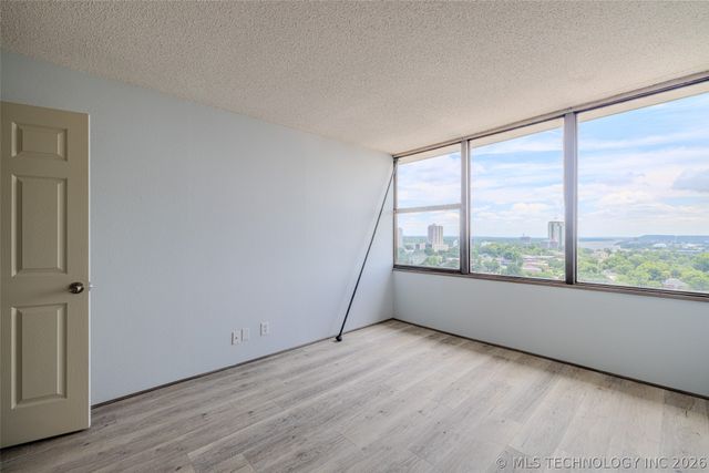 410 W 7th Street 1729, Tulsa, OK 74119