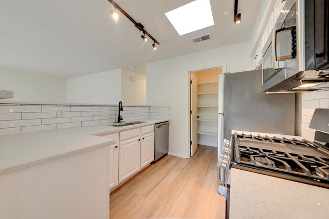 4701 Morris Street NE APT 2604, Albuquerque, NM 87111