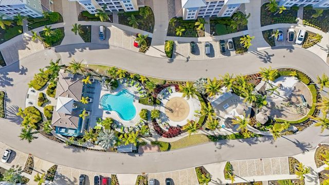 395 ARUBA CIRCLE 303, Bradenton, FL 34209