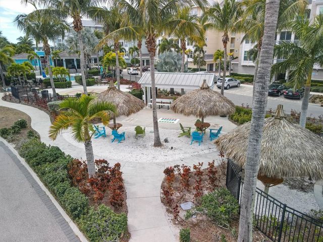 395 ARUBA CIRCLE 303, Bradenton, FL 34209