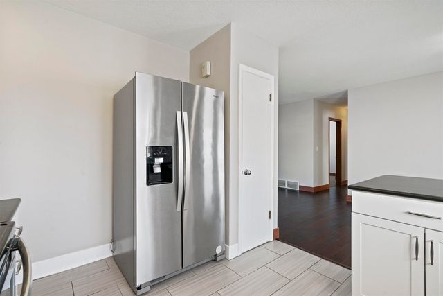 3321 Tucson Drive, Cedar Falls, IA 50613