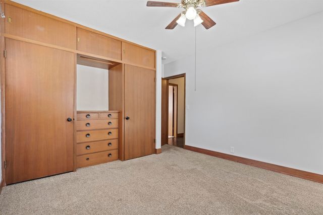 3321 Tucson Drive, Cedar Falls, IA 50613