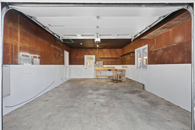 3321 Tucson Drive, Cedar Falls, IA 50613