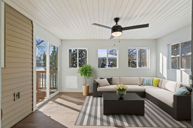 3321 Tucson Drive, Cedar Falls, IA 50613