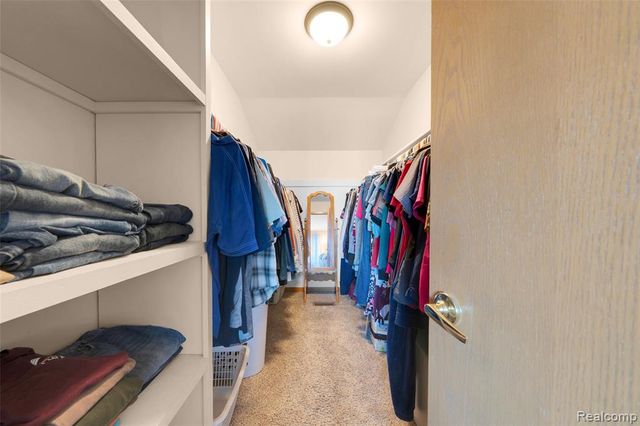 39100 E Archer Drive, Harrison Twp, MI 48045