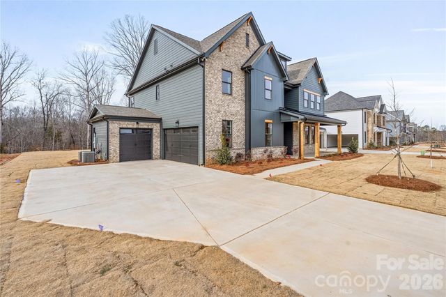 1013 Courtney Lane 15, Wesley Chapel, NC 28173