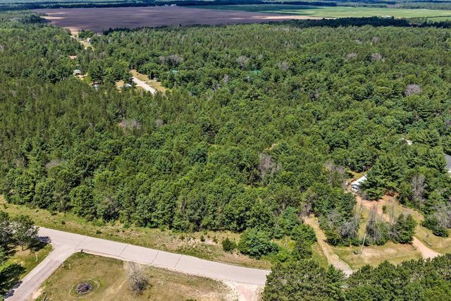 950 W Trout Valley Road, Hancock, WI 54943
