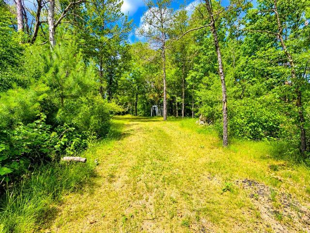 950 W Trout Valley Road, Hancock, WI 54943