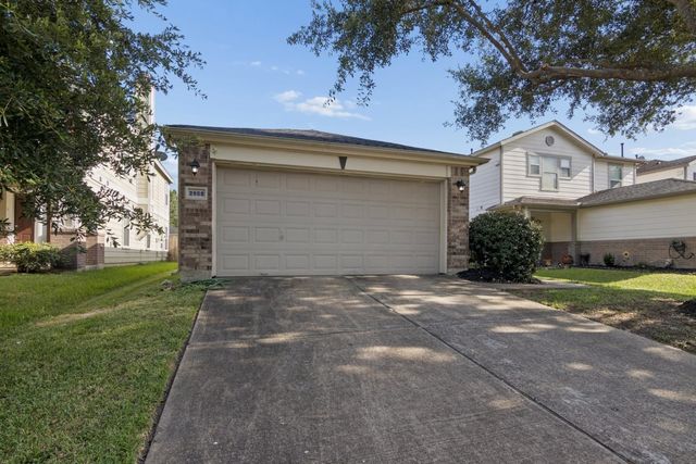 2658 Skyview Downs Drive, Houston, TX 77047