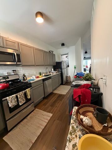 3339 W Adams Street 3E, Chicago, IL 60624