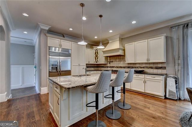 215 Penrith Place, Atlanta, GA 30350