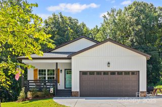 1657 Springlake Road, York, SC 29745
