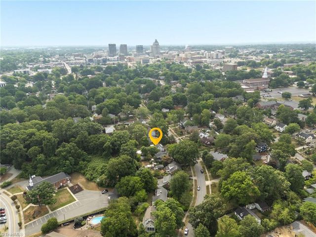 910 Courtland Street, Greensboro, NC 27401
