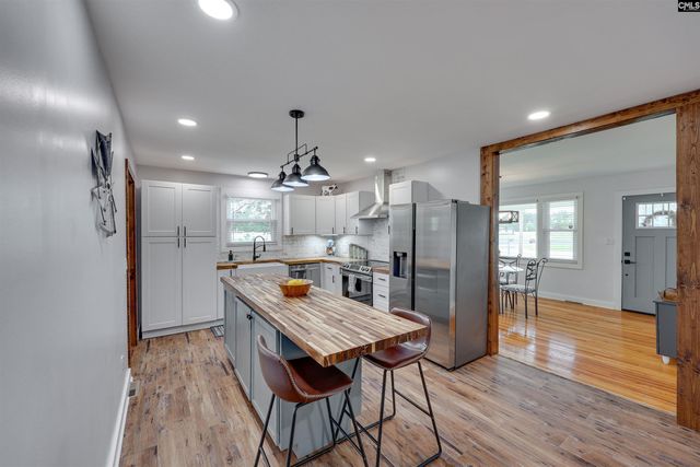 112 Community Drive, Lexington, SC 29073