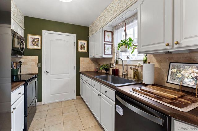 9830 Croke Drive, Northglenn, CO 80260