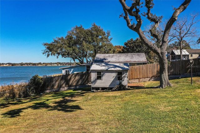 331 BAY STREET, Auburndale, FL 33823