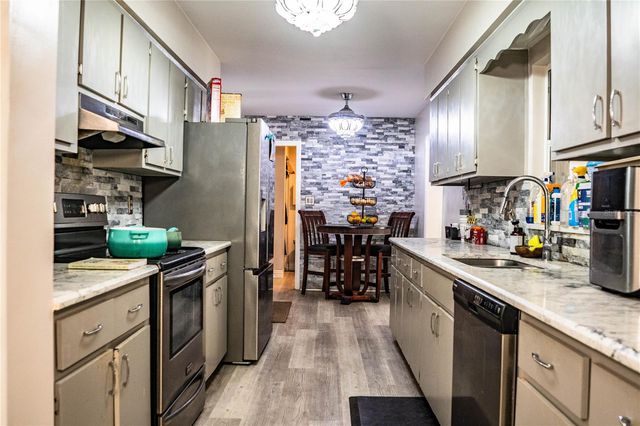 331 BAY STREET, Auburndale, FL 33823