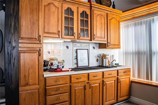 331 BAY STREET, Auburndale, FL 33823