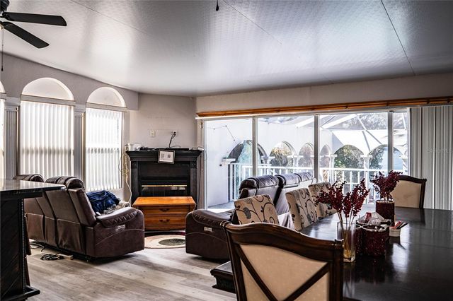 331 BAY STREET, Auburndale, FL 33823