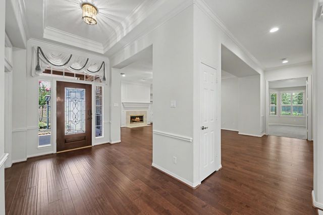 22 N Castlegreen Circle, The Woodlands, TX 77381