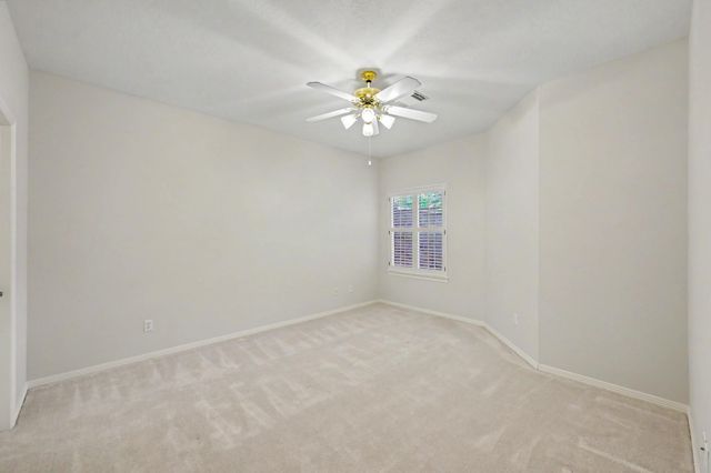 22 N Castlegreen Circle, The Woodlands, TX 77381