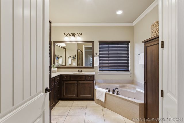 4239 S 188th East Avenue, Tulsa, OK 74134