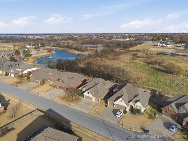 4239 S 188th East Avenue, Tulsa, OK 74134