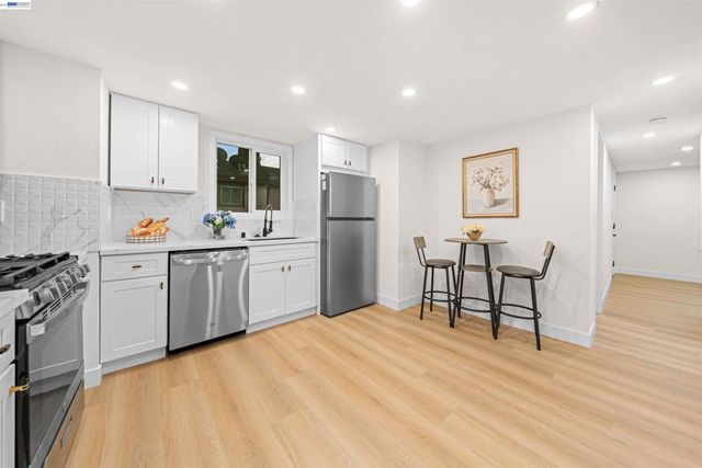 250 San Antonio Ct, San Jose, CA 95116