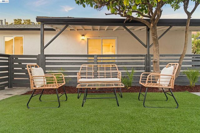 250 San Antonio Ct, San Jose, CA 95116
