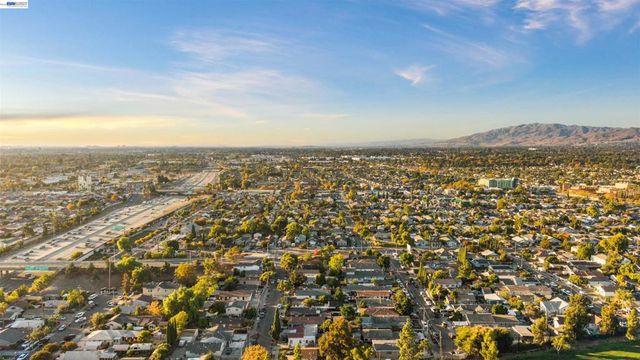 250 San Antonio Ct, San Jose, CA 95116