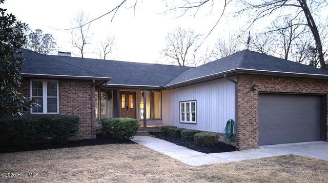 4 Sandtrap Drive, Shallotte, NC 28470