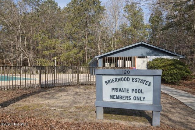 4 Sandtrap Drive, Shallotte, NC 28470