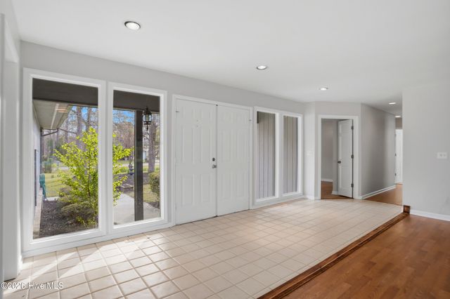 4 Sandtrap Drive, Shallotte, NC 28470