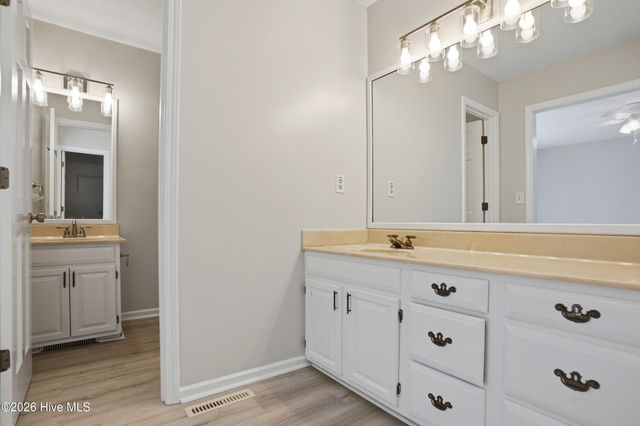 4 Sandtrap Drive, Shallotte, NC 28470