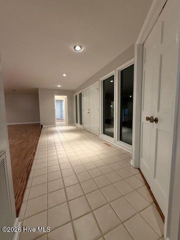 4 Sandtrap Drive, Shallotte, NC 28470