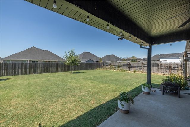 1813 Bergman Road, Pea Ridge, AR 72751