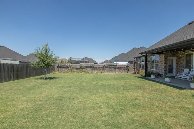 1813 Bergman Road, Pea Ridge, AR 72751