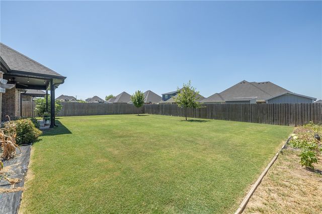 1813 Bergman Road, Pea Ridge, AR 72751