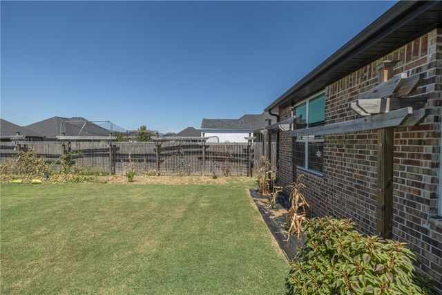 1813 Bergman Road, Pea Ridge, AR 72751