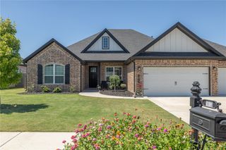 1813 Bergman Road, Pea Ridge, AR 72751
