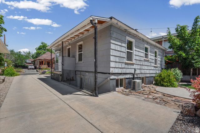 1130 E GARFIELD AVE, Salt Lake City, UT 84105