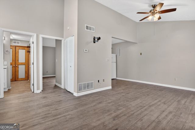 1464 A Ne Pine Log Road, Conyers, GA 30012