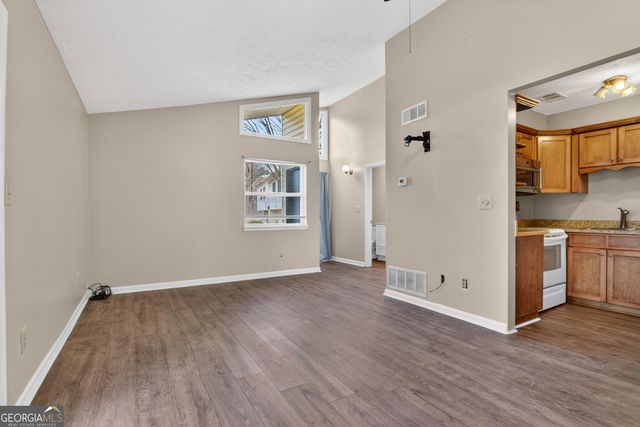 1464 A Ne Pine Log Road, Conyers, GA 30012