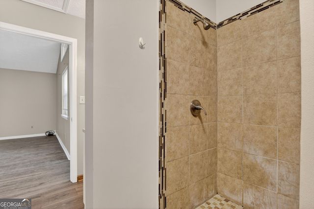 1464 A Ne Pine Log Road, Conyers, GA 30012