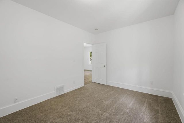 2954 N 19TH STREET, Milwaukee, WI 53206