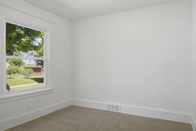2954 N 19TH STREET, Milwaukee, WI 53206