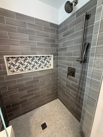 10 Snake Brook Rd, Wayland, MA 01778