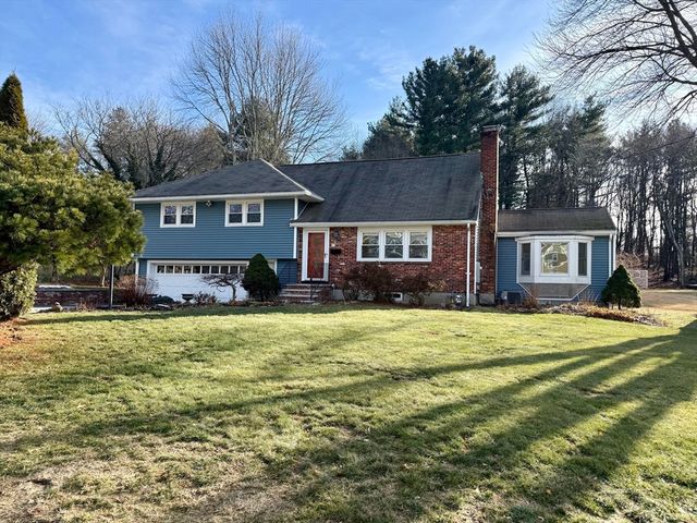 10 Snake Brook Rd, Wayland, MA 01778