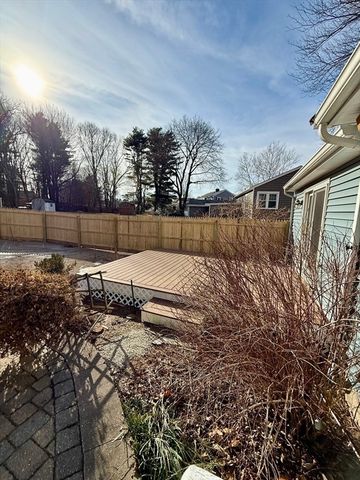 10 Snake Brook Rd, Wayland, MA 01778